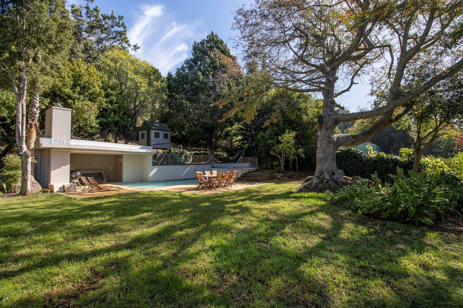 4 Bed House in Upper Constantia photo number 29