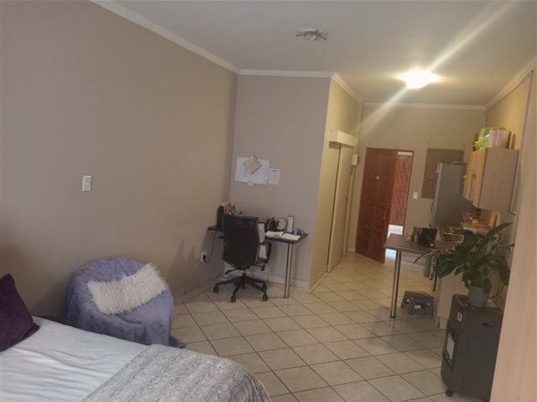 1 Bed Apartment