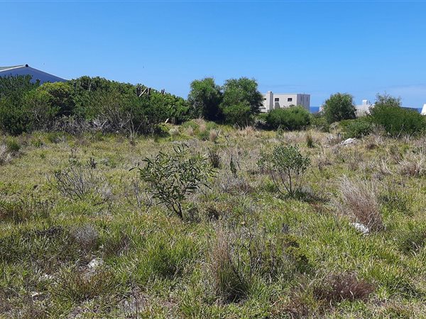 1 271 m² Land