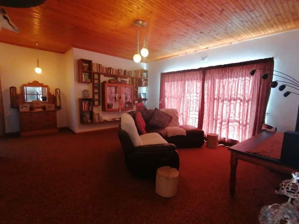 3675 m² Smallholding in Upington photo number 14