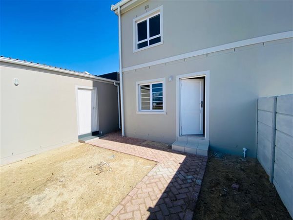 3 Bedroom House 3 Bedroom House