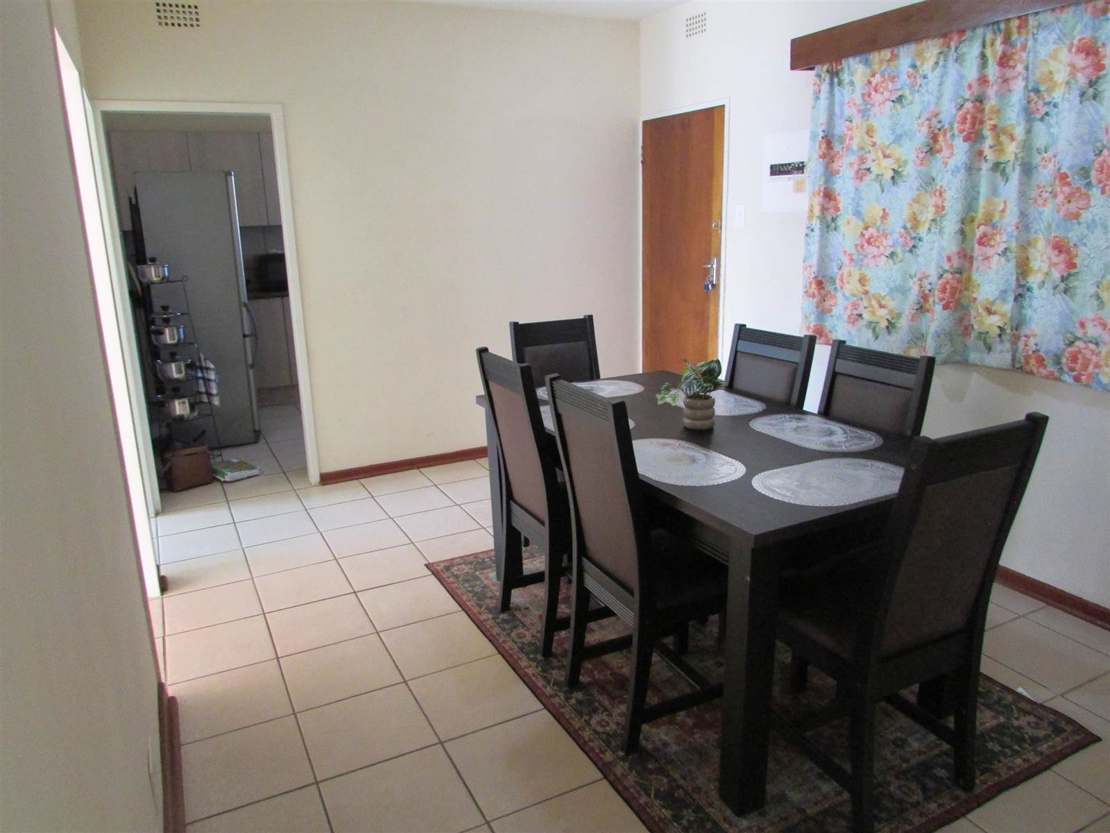 2 Bed Townhouse in Westonaria photo number 5