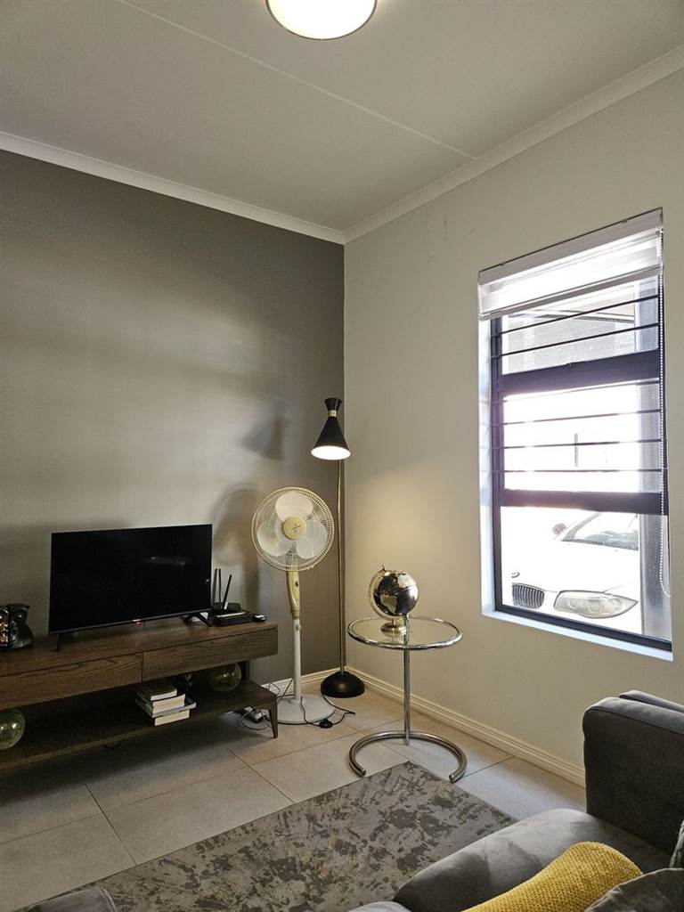 1 Bed Apartment in Erand Gardens photo number 12