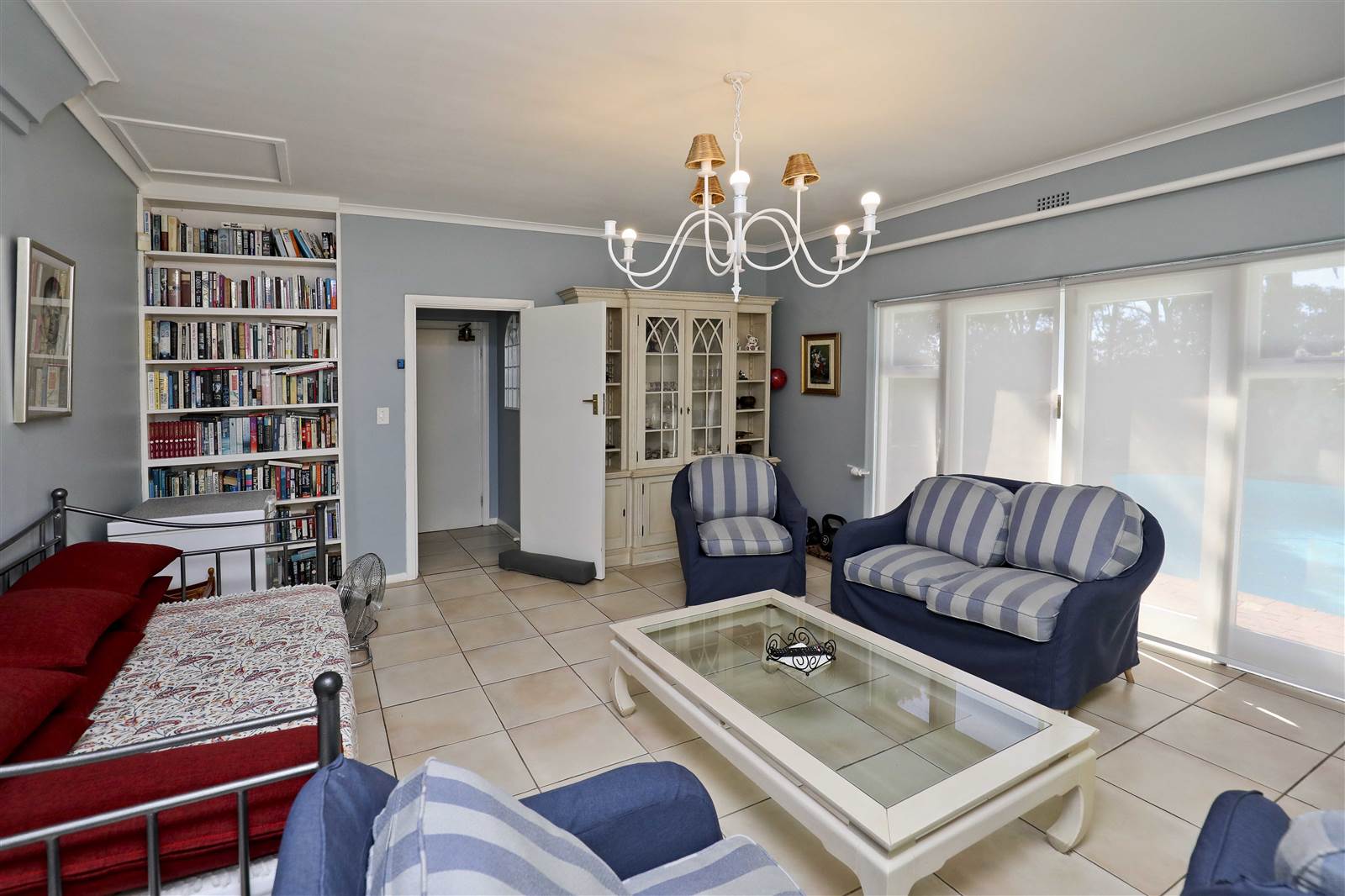 6 Bed House in Rondebosch photo number 10