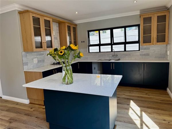 3 Bedroom House 3 Bedroom House