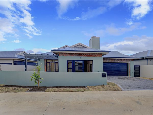 3 Bedroom House 3 Bedroom House