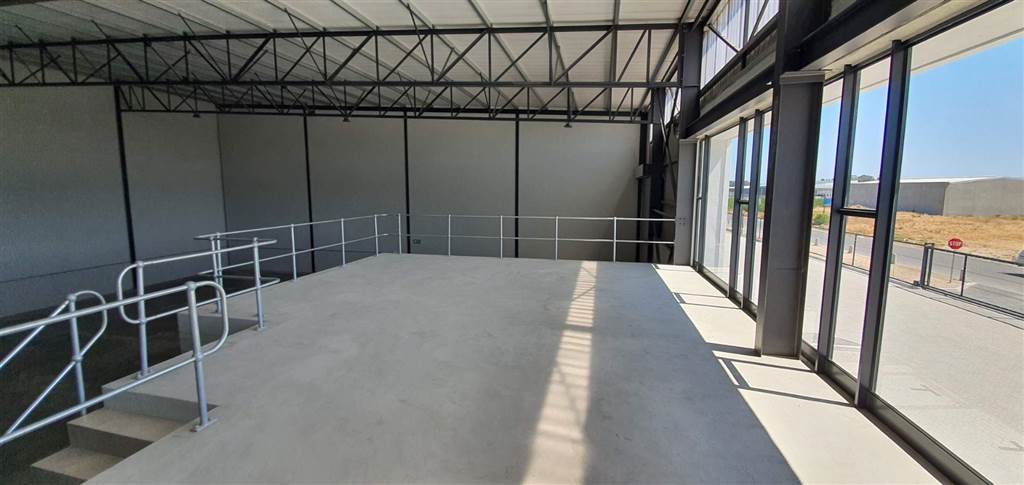 521  m² Industrial space in Bellville Central photo number 12