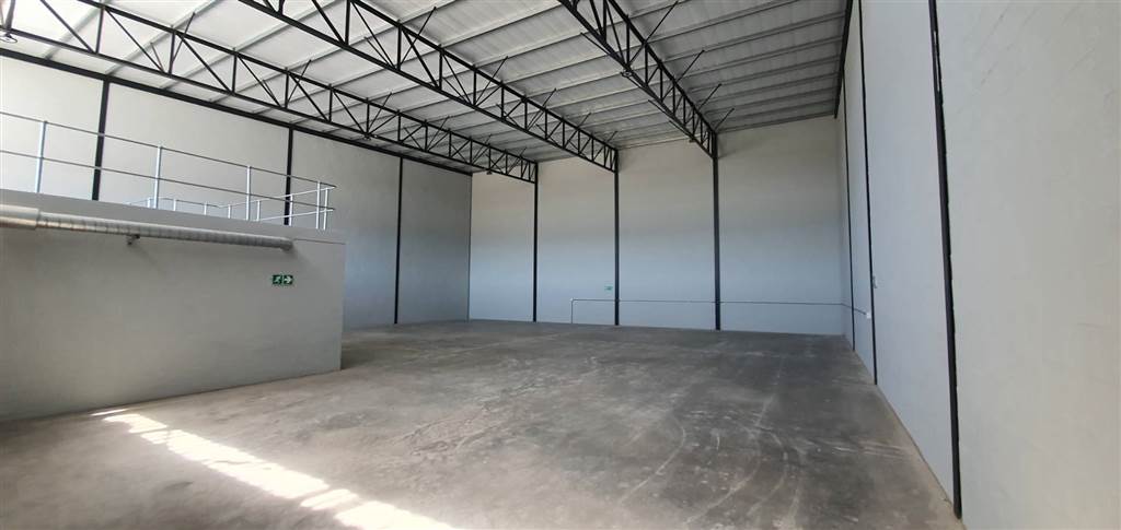 521  m² Industrial space in Bellville Central photo number 4