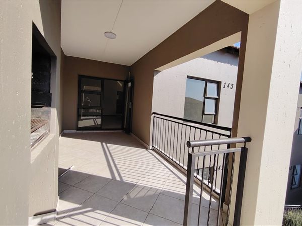 2 Bedroom Townhouse 2 Bedroom Townhouse
