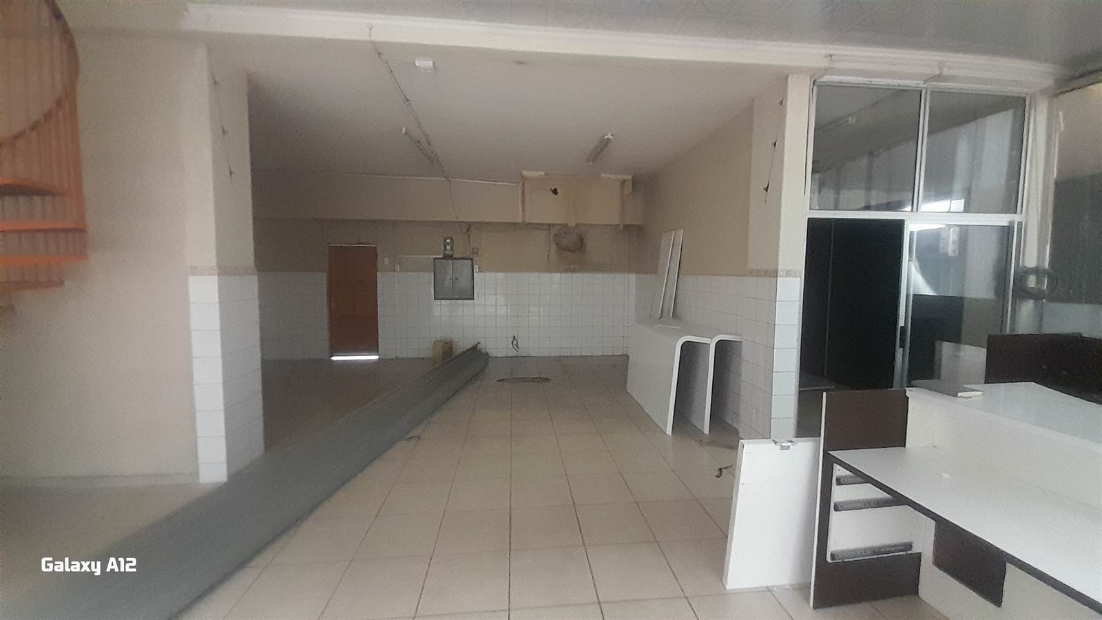150  m² Commercial space in Rustenburg Central photo number 6