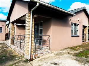 6 Bed House in Umlazi