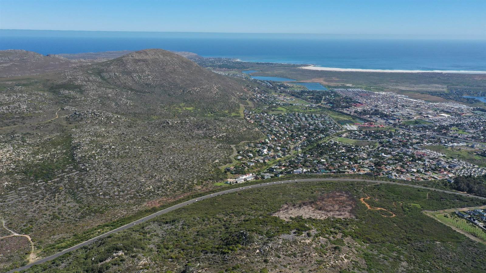 22.5 ha Land available in Fish Hoek photo number 2