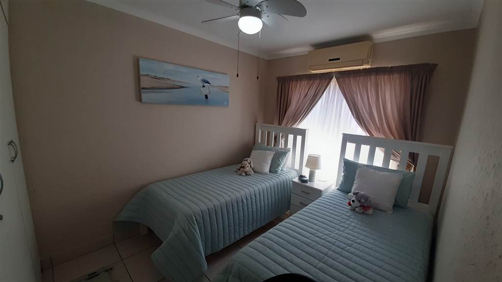 5 Bed Duplex in Ifafa Beach photo number 20
