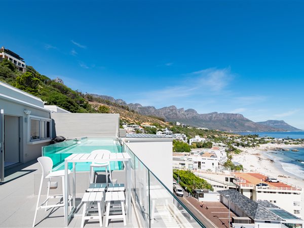 3 Bed Apartment in Clifton