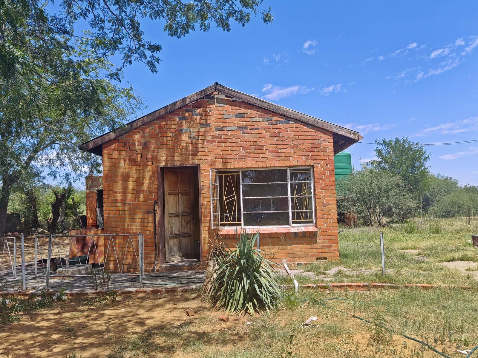4.3 ha Smallholding in Bloemfontein Farms photo number 2