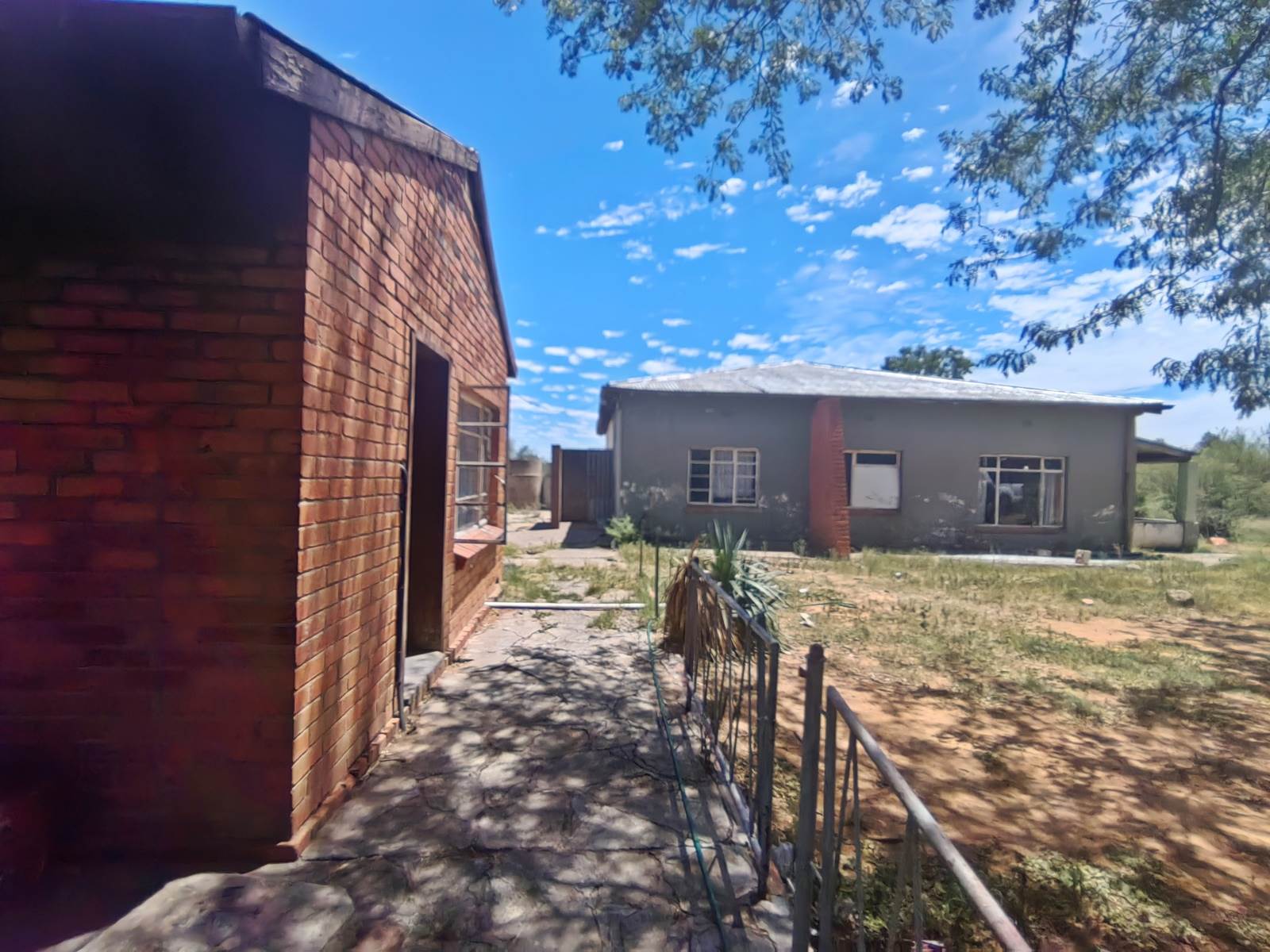 4.3 ha Smallholding in Bloemfontein Farms photo number 6