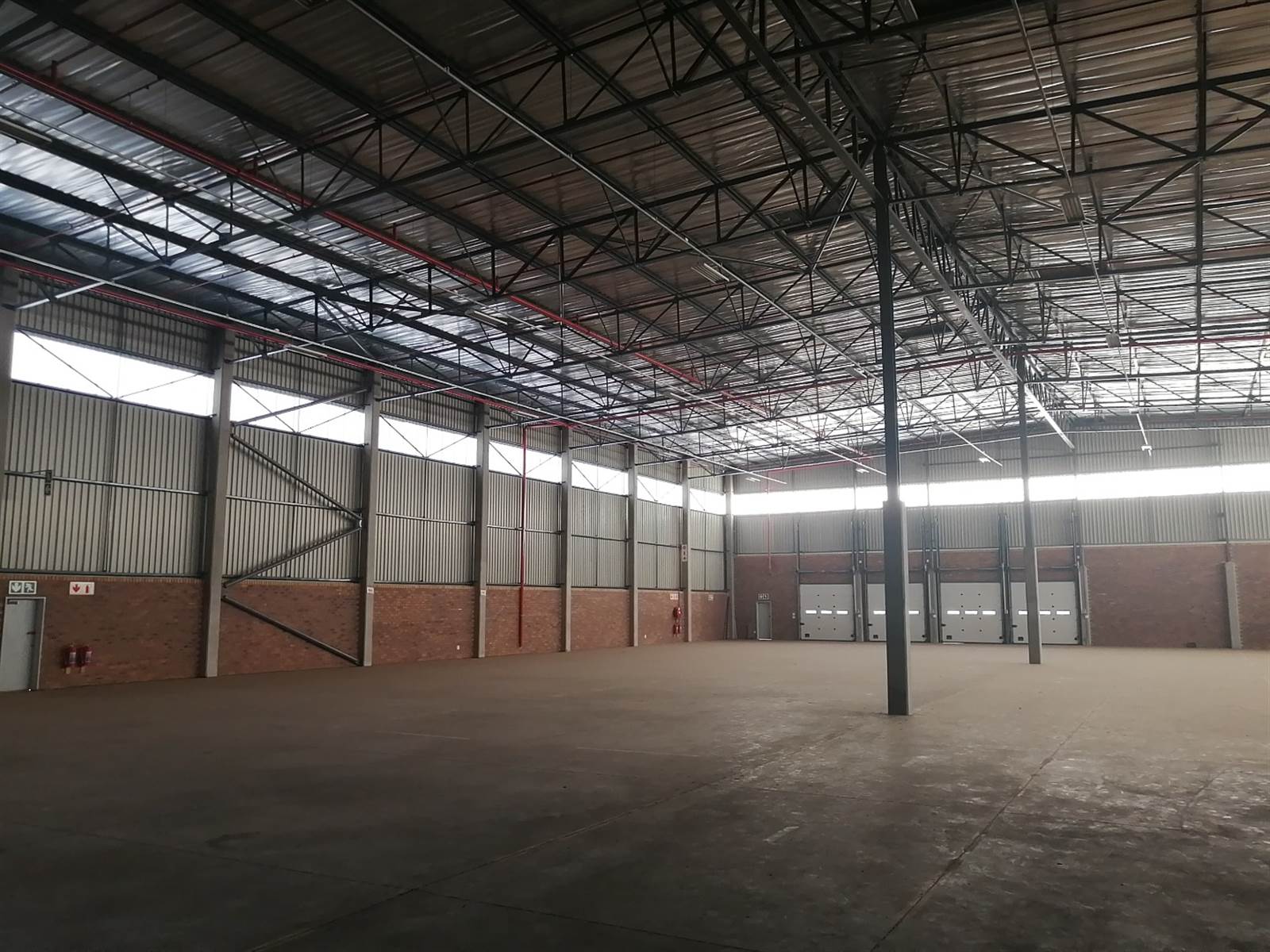 4600  m² Commercial space in Wilbart photo number 8