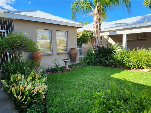 2 Bedroom House 2 Bedroom House