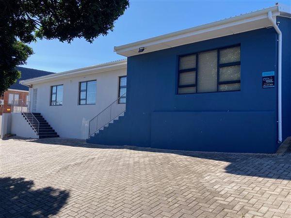 288  m² Commercial space