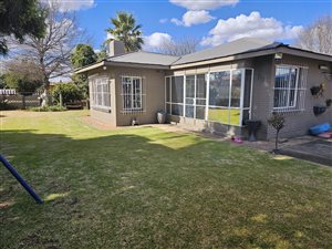 3 Bed House in Casseldale