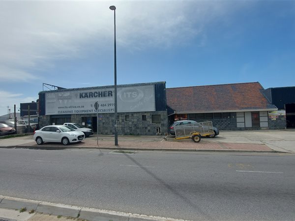 880  m² Commercial space in Sydenham