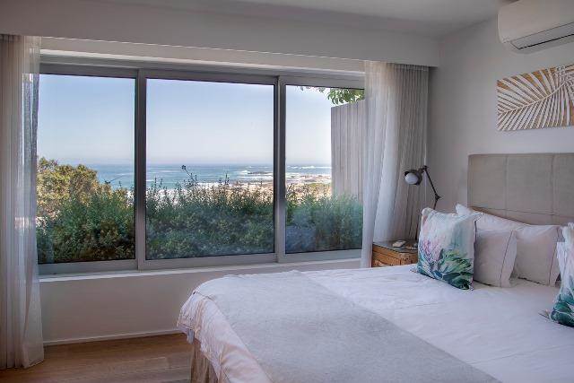 3 Bed Apartment in Camps Bay photo number 10