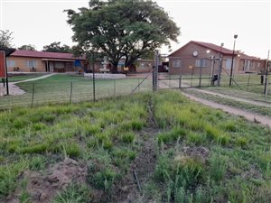 8.5 ha Farm in Hammanskraal