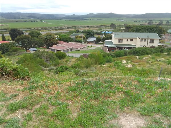 3335 m² Land available in Klein Brak River