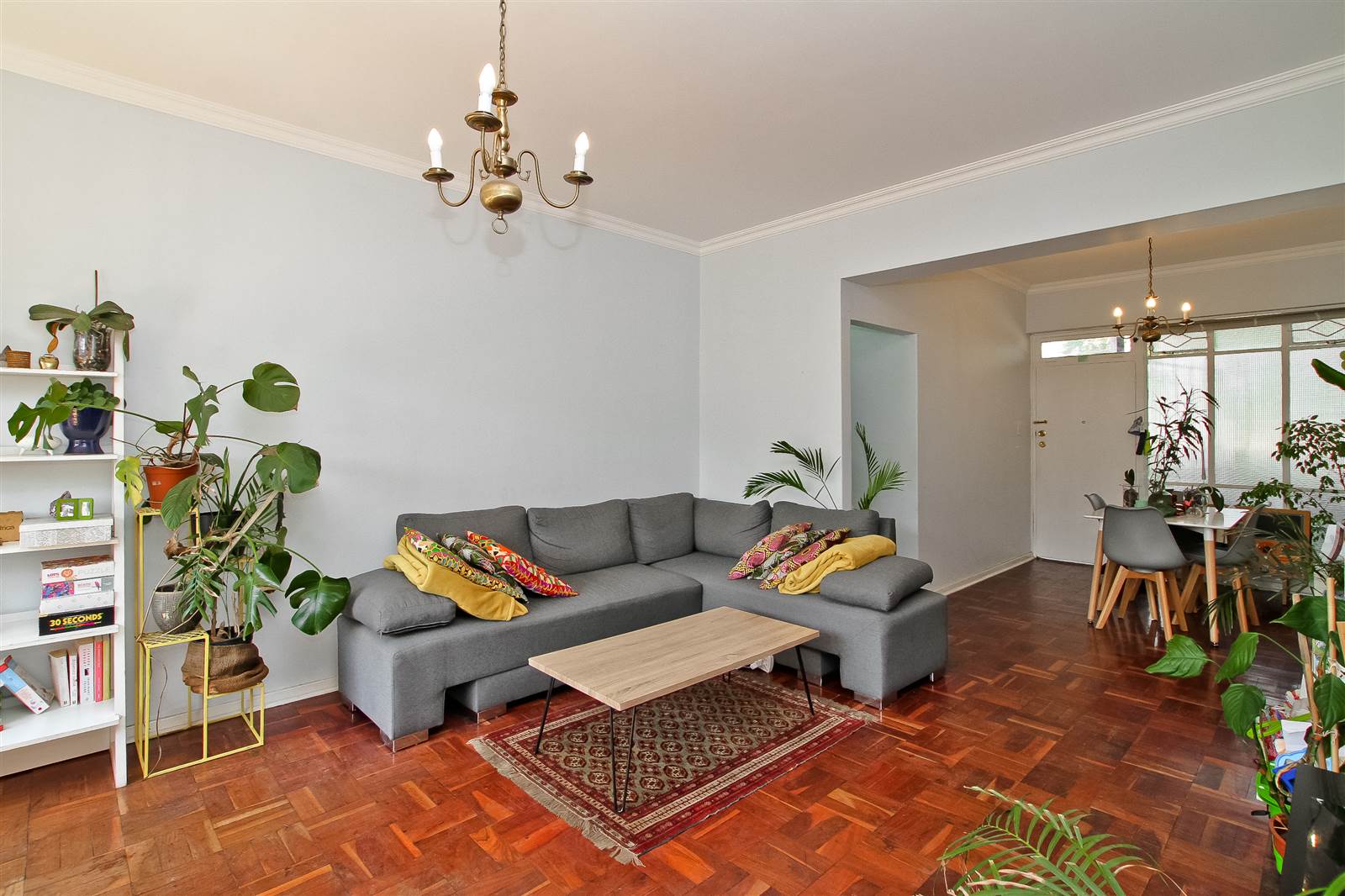 1 Bed Apartment in Illovo photo number 14