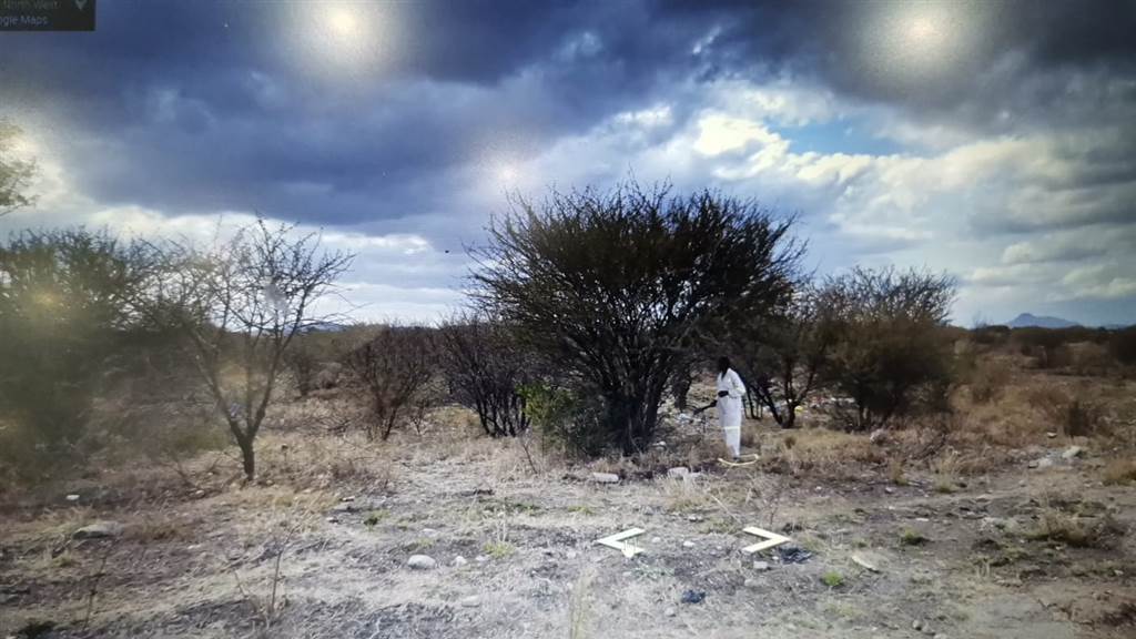 428 m² Land available in Boitekong photo number 1