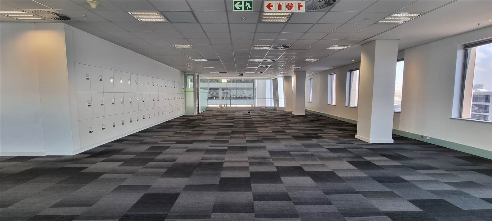1500  m² Commercial space in Sandown photo number 21