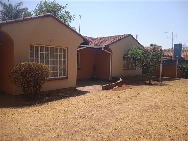 3 Bedroom House 3 Bedroom House