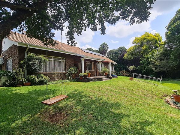 3 Bedroom House 3 Bedroom House