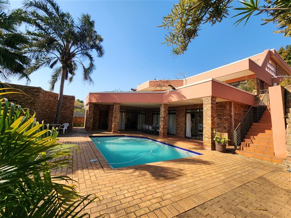 12 Bed House in Durban North