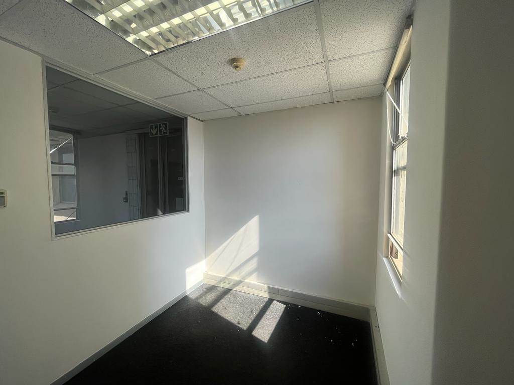 96  m² Commercial space in Braamfontein photo number 9