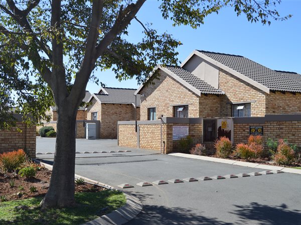 3 Bedroom Townhouse
