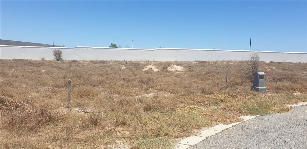 374 m² Land available in Shelley Point photo number 2