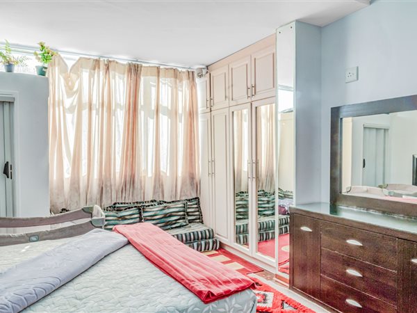 2.5 Bed Apartment