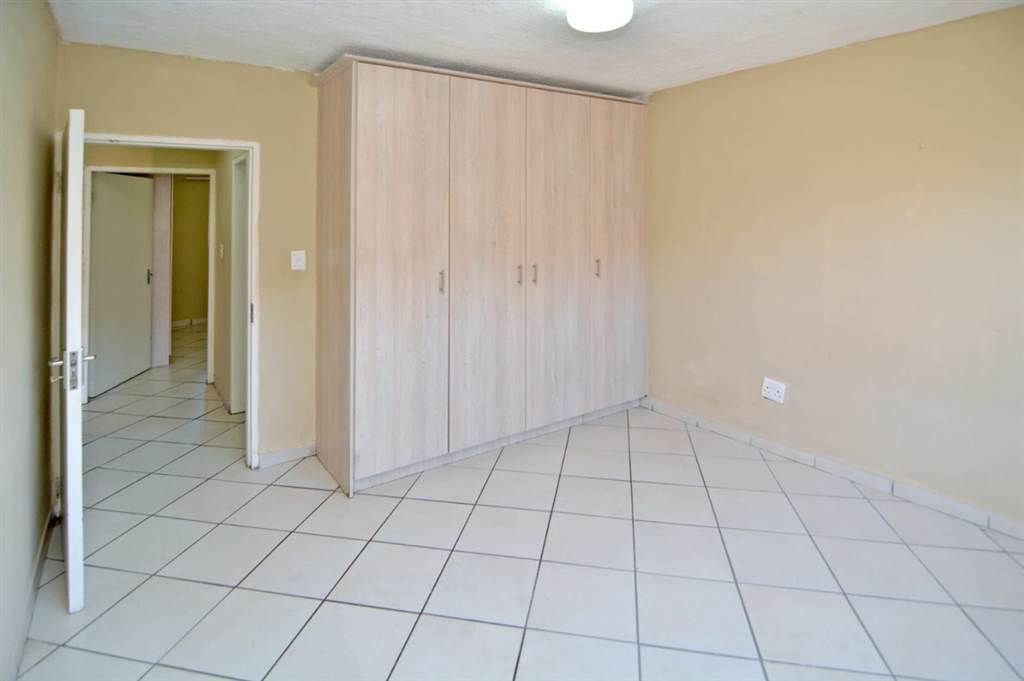 3 Bed Apartment in Delmas photo number 17