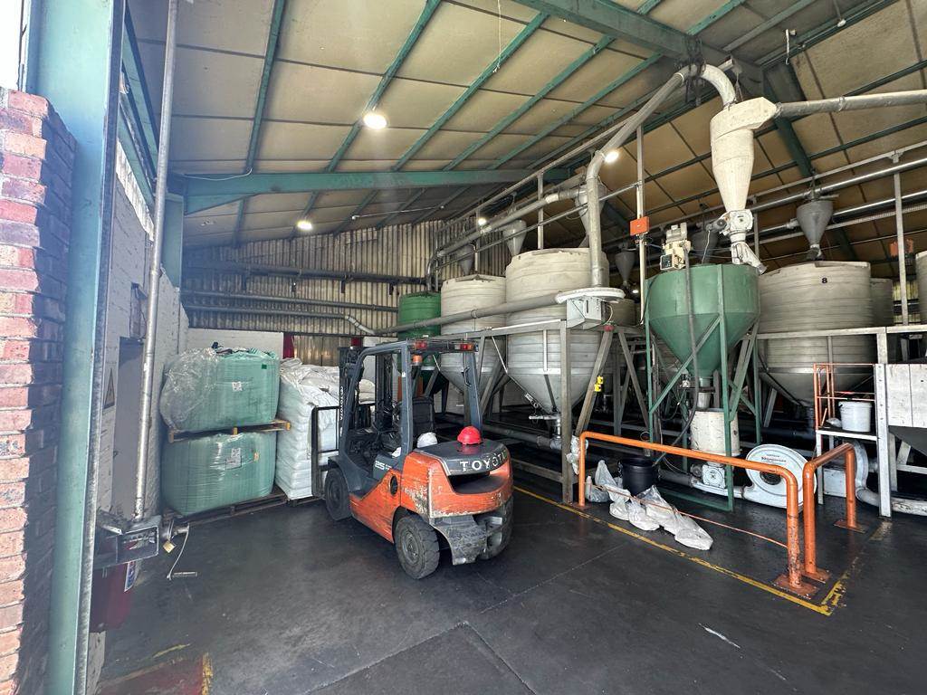 2162  m² Industrial space in Bellville Central photo number 6