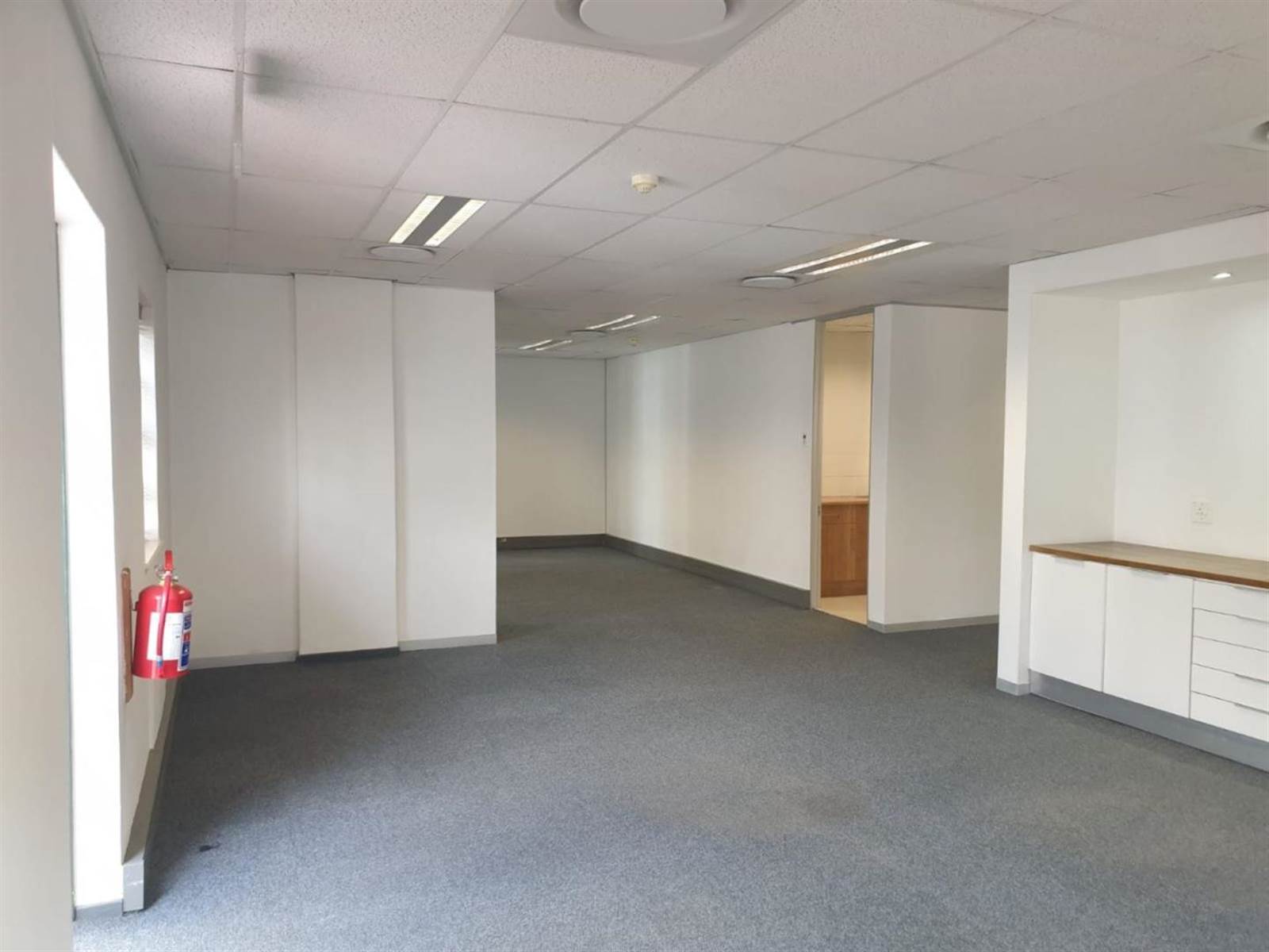 194  m² Commercial space in Rosebank photo number 1