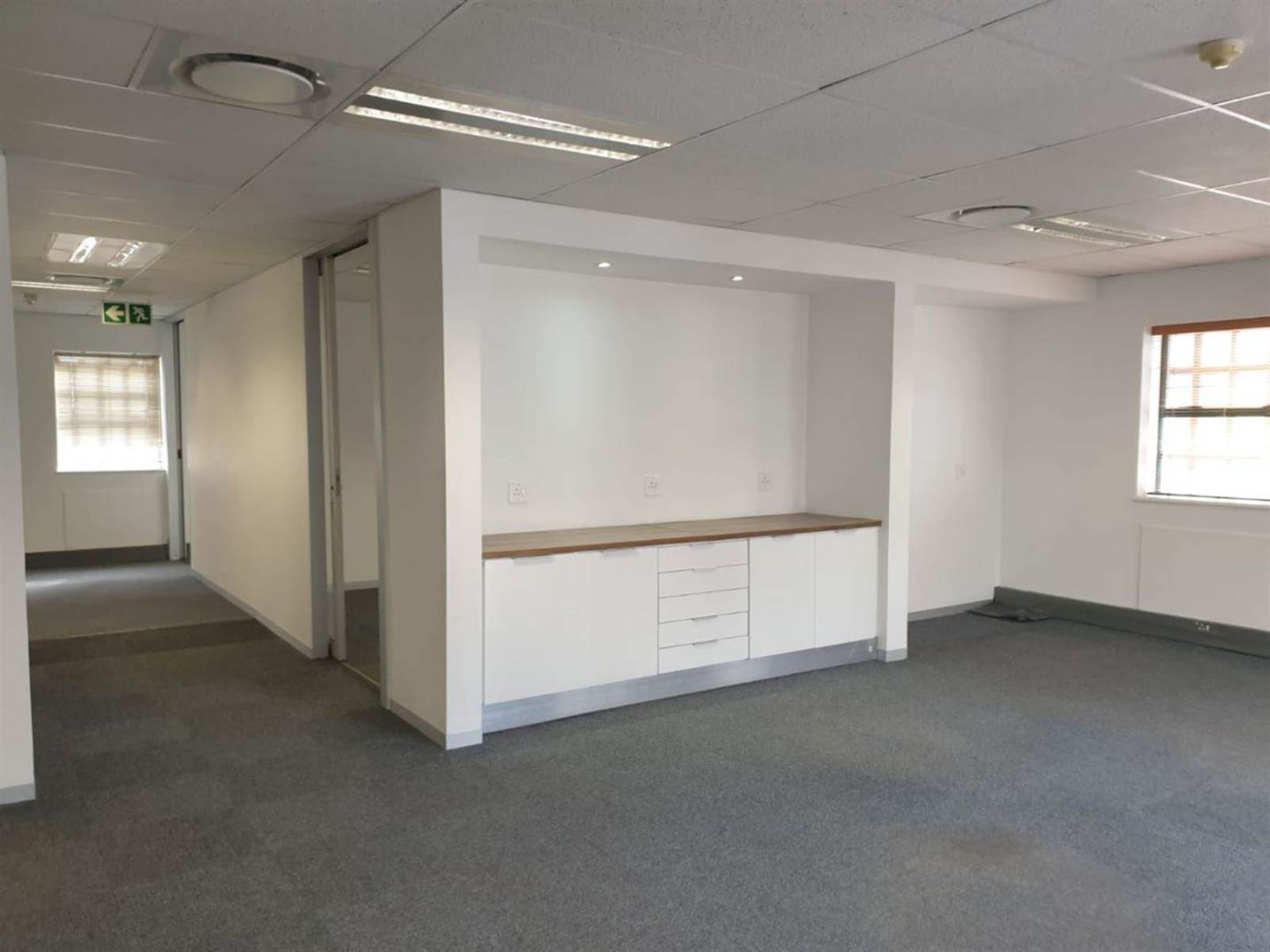 194  m² Commercial space in Rosebank photo number 5