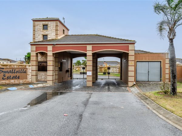 3 Bedroom Townhouse 3 Bedroom Townhouse