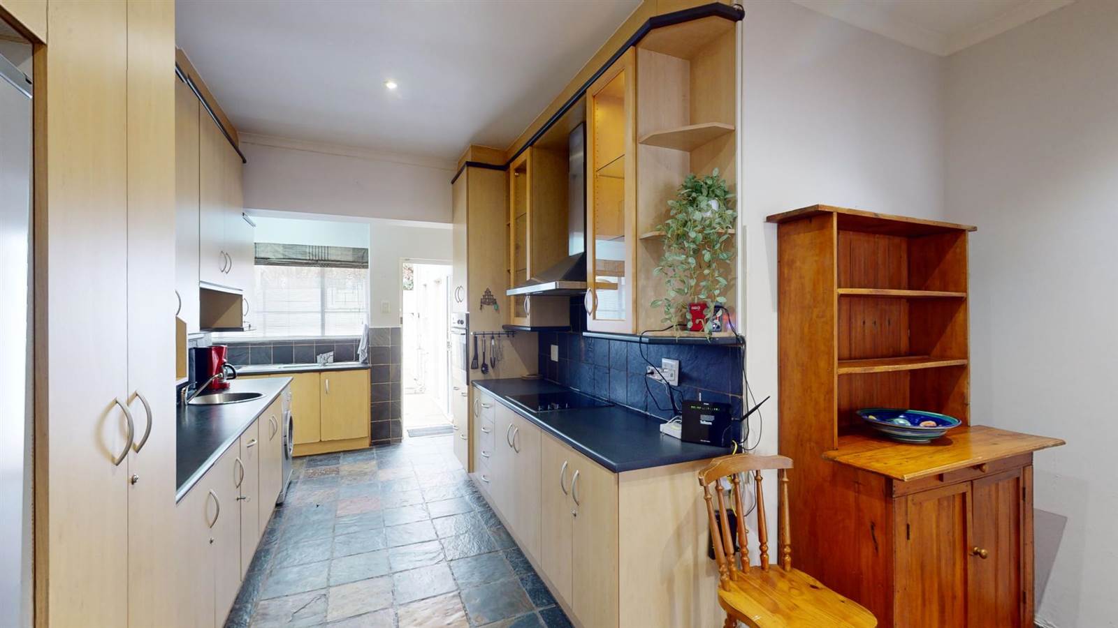 5 Bed House in Walmer photo number 15