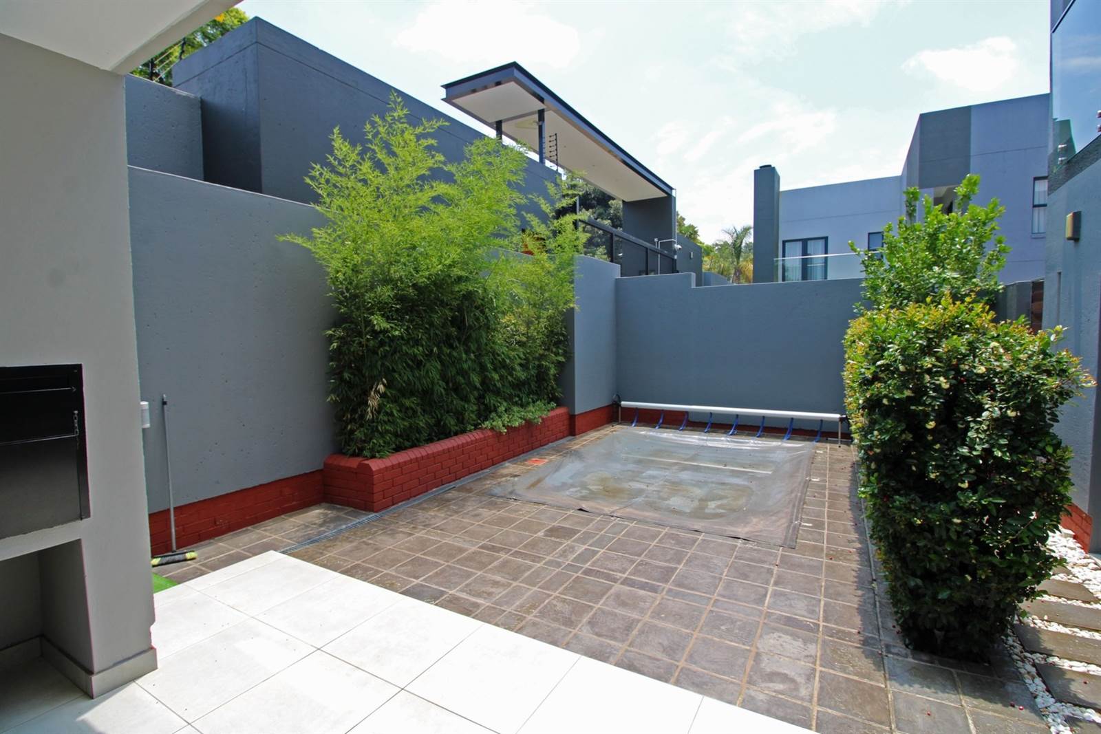 4 Bed Townhouse in Bryanston photo number 20