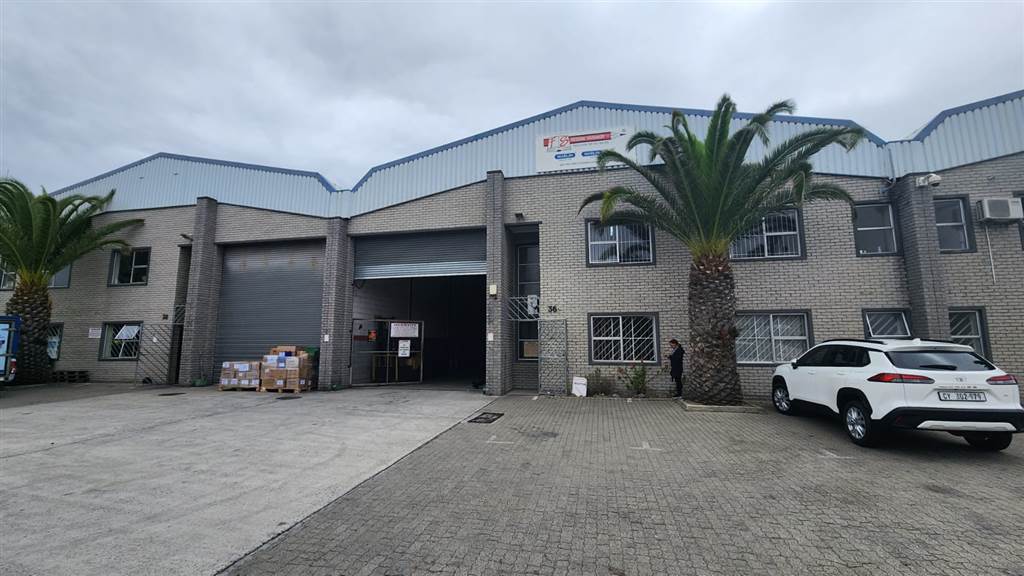 830  m² Industrial space in Killarney Gardens photo number 1