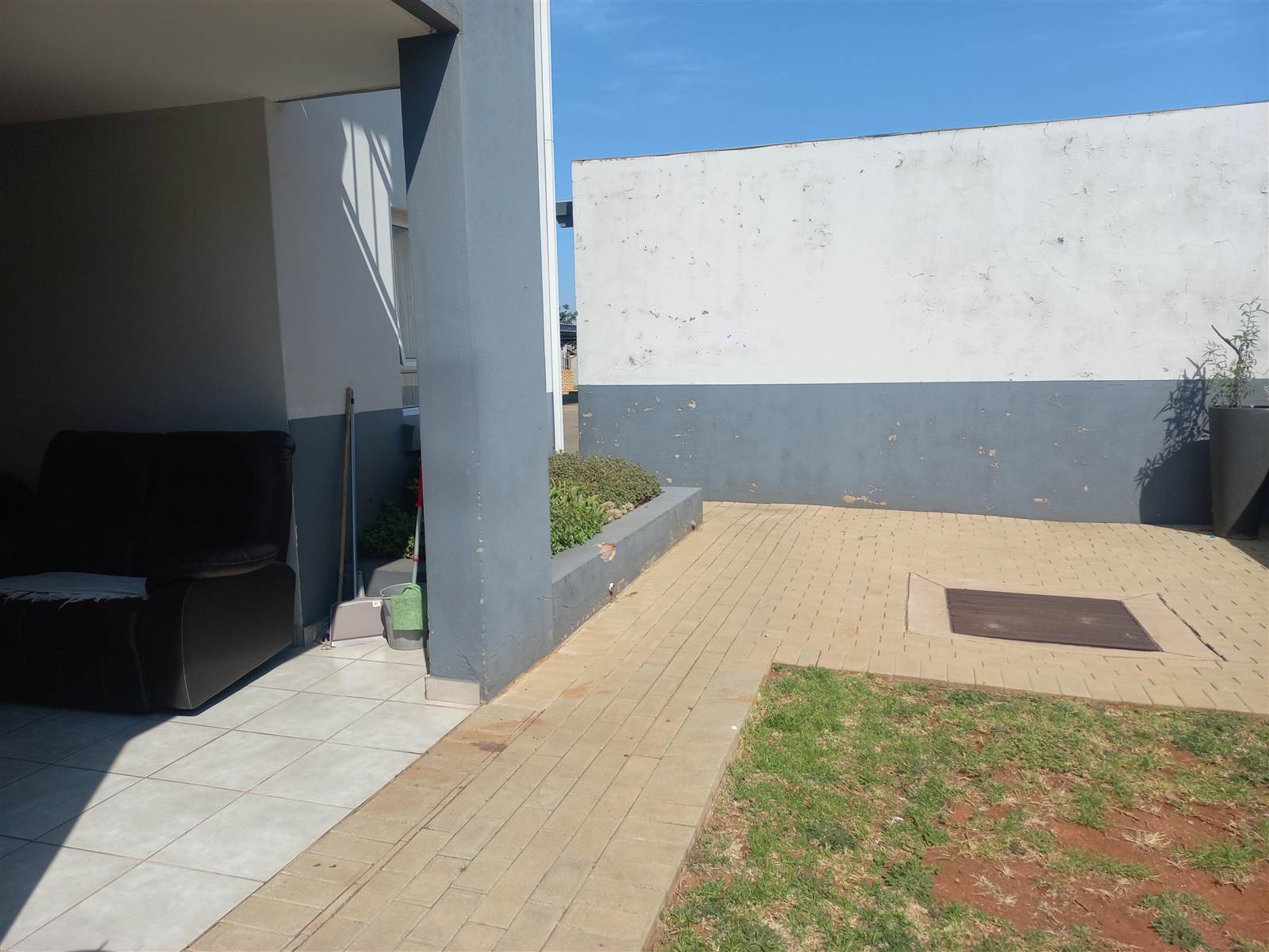 2 Bed Apartment in Doringkloof photo number 13