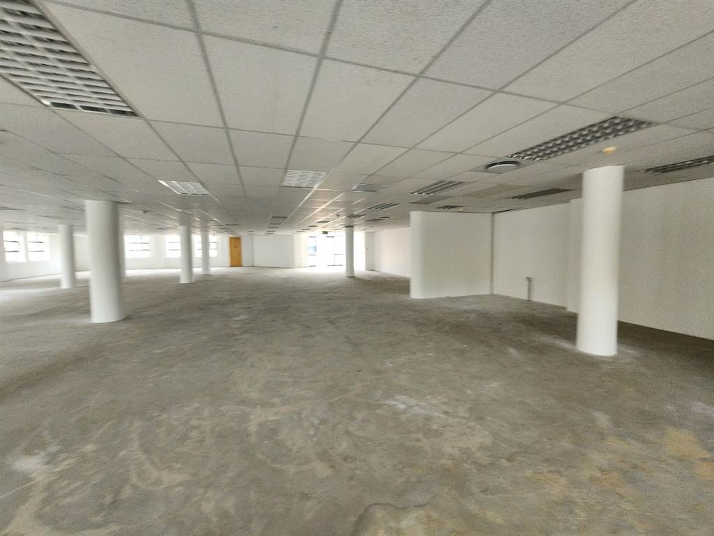 950  m² Commercial space in Brooklyn photo number 5