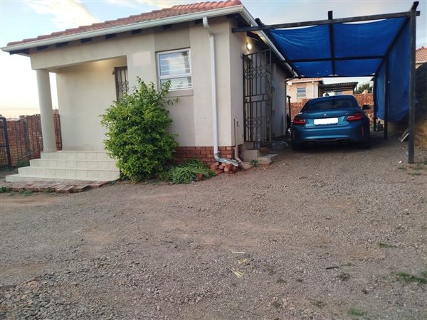 2 Bedroom House