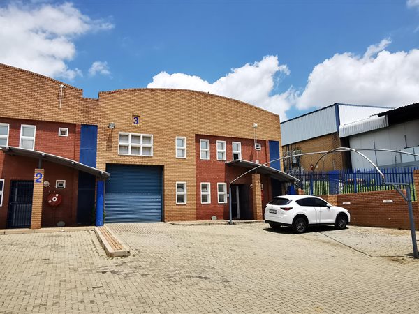 280  m² Industrial space